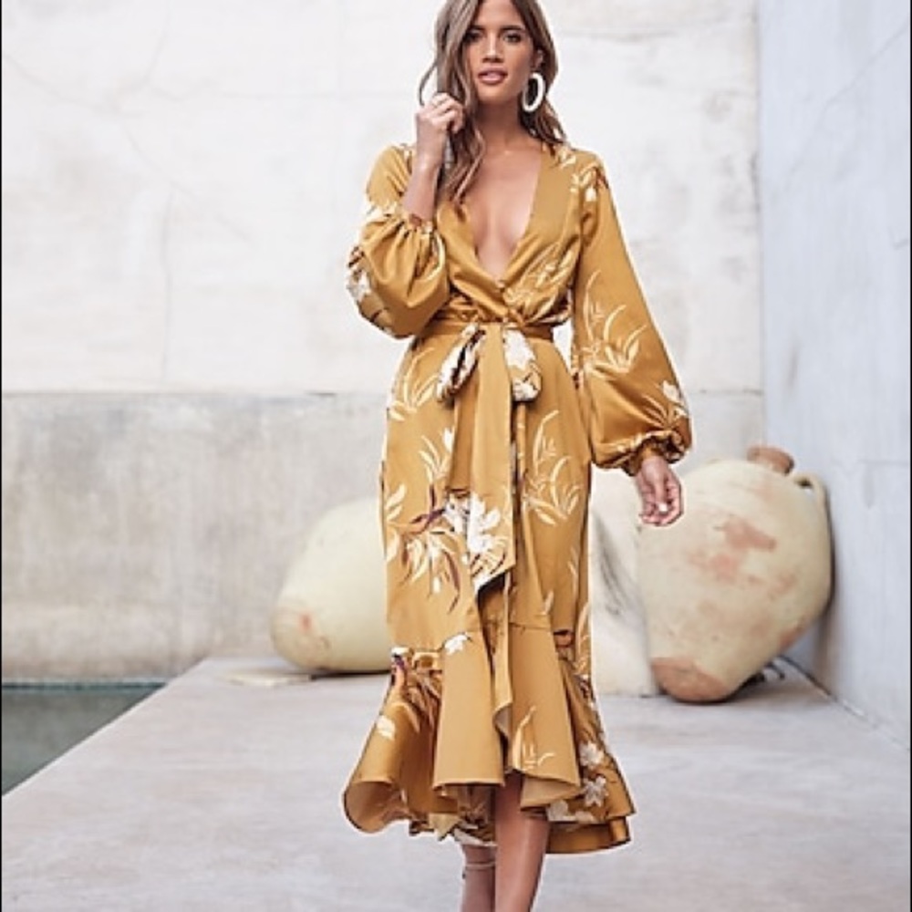 Express X Rocky Barnes Satin Kimono Dress (s/xs)
